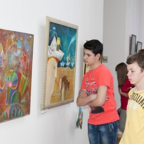 (Українська) Виставка дитячих творів   «Сонячне коло»